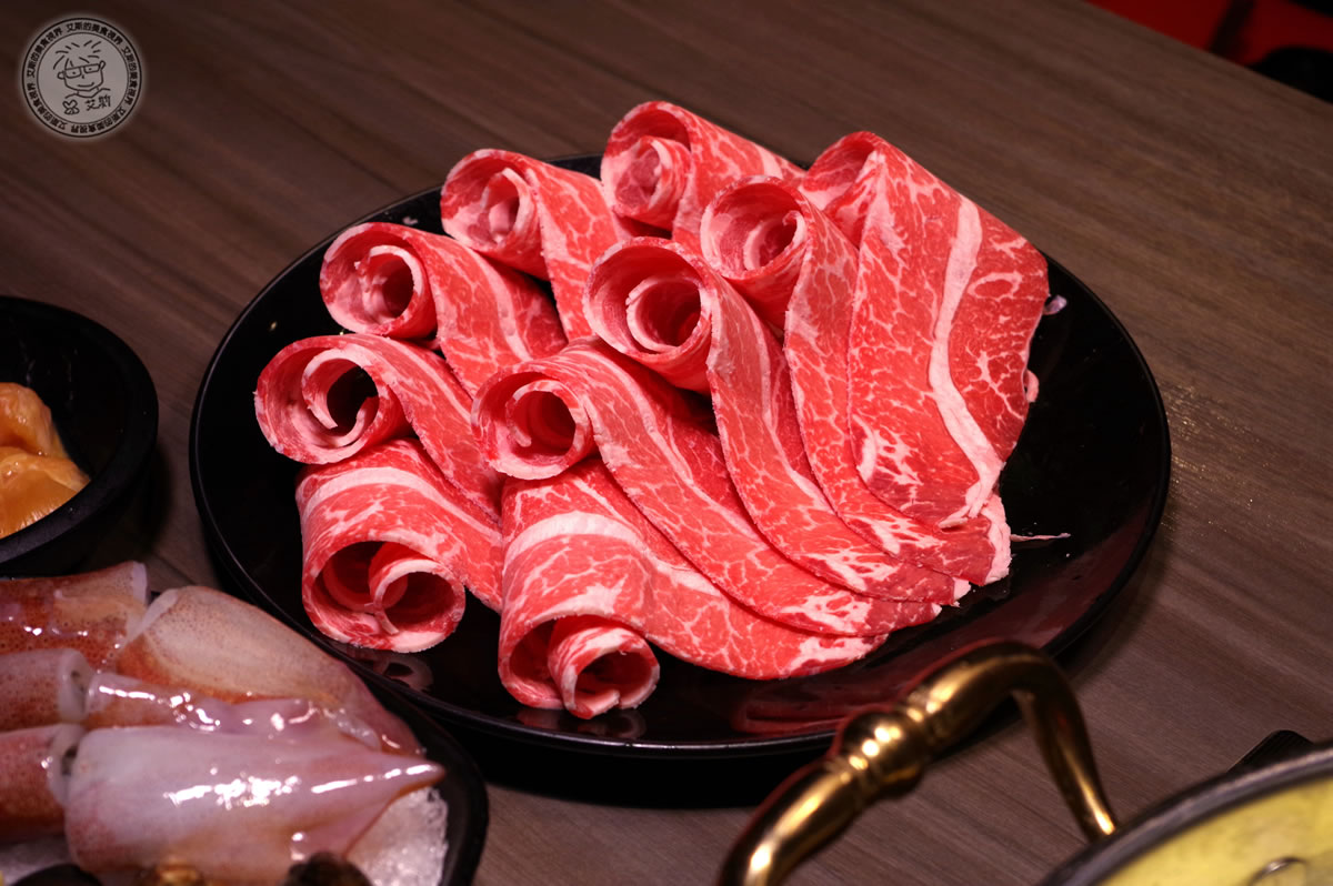 8肉類-牛小排1